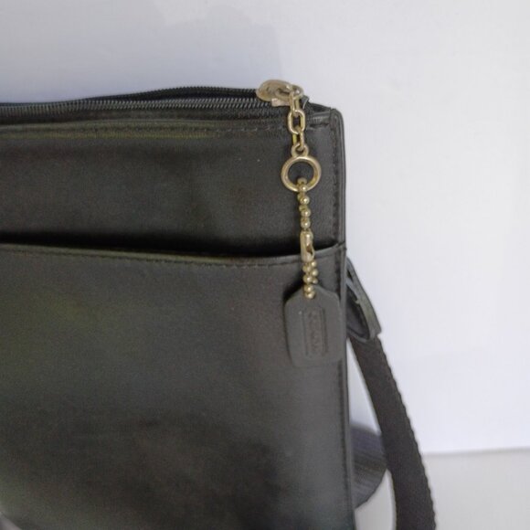 COACH Brown Genuine Leather Messenger/Crossbody Bag Purse - Picture 4 of 8